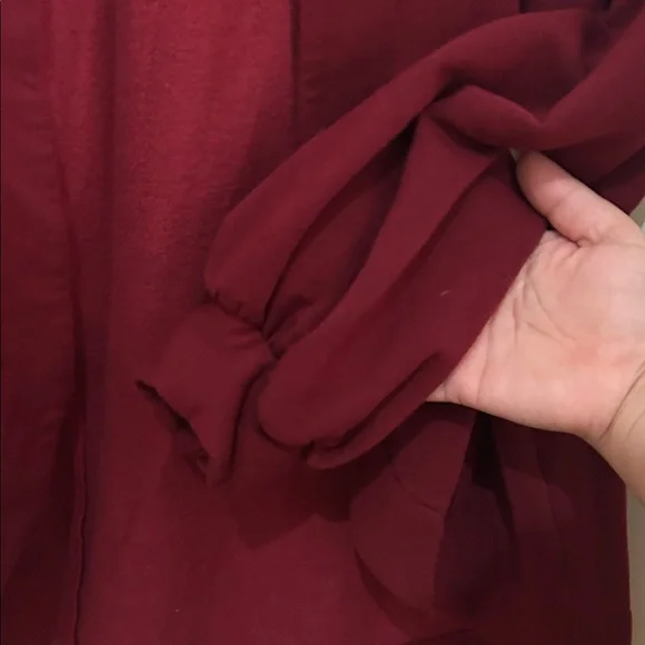 Amour Vert Deep Red Cardigan - Picture 5 of 7